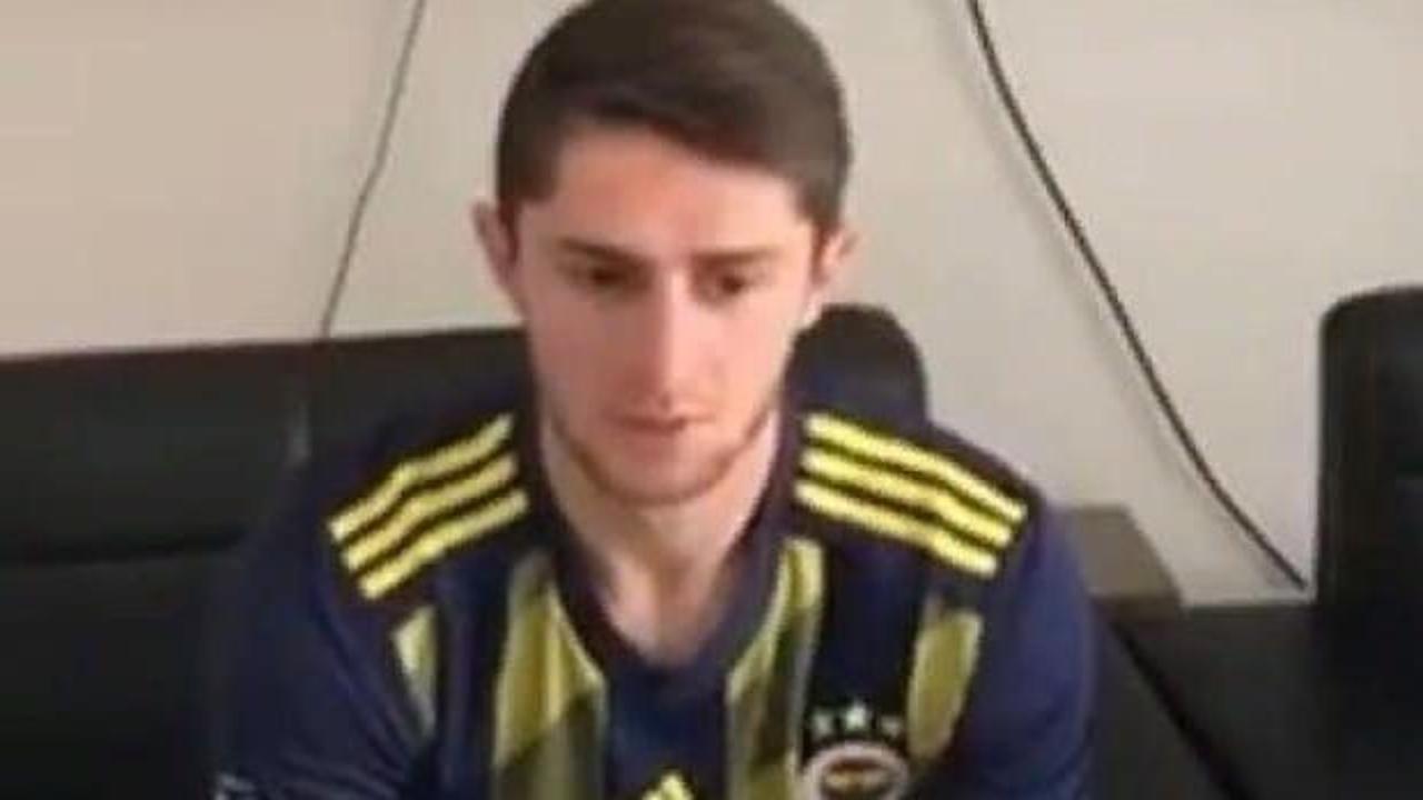 Fenerbahçe'nin yeni transferi İsmail Yüksek formayı giydi!