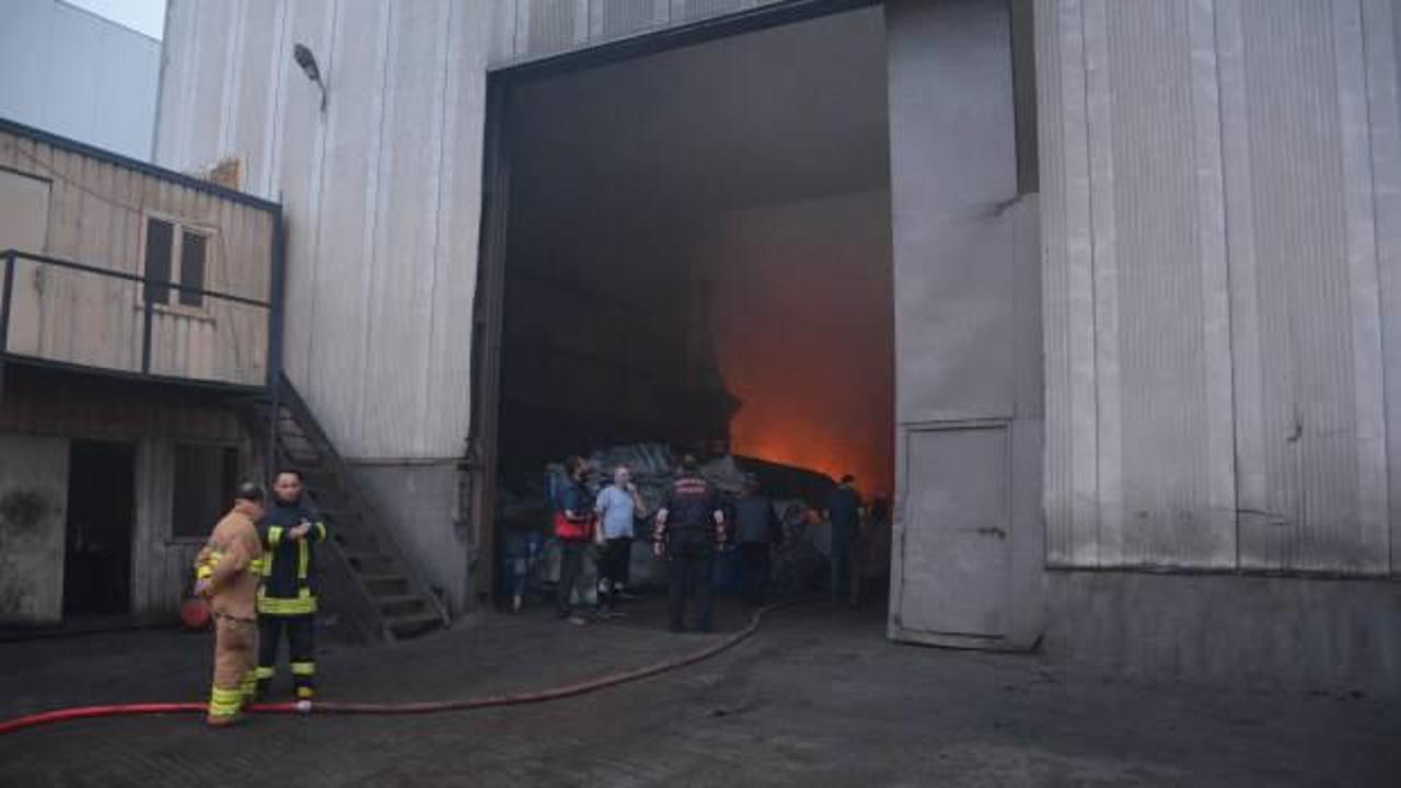 Kocaeli’de fabrika yangını