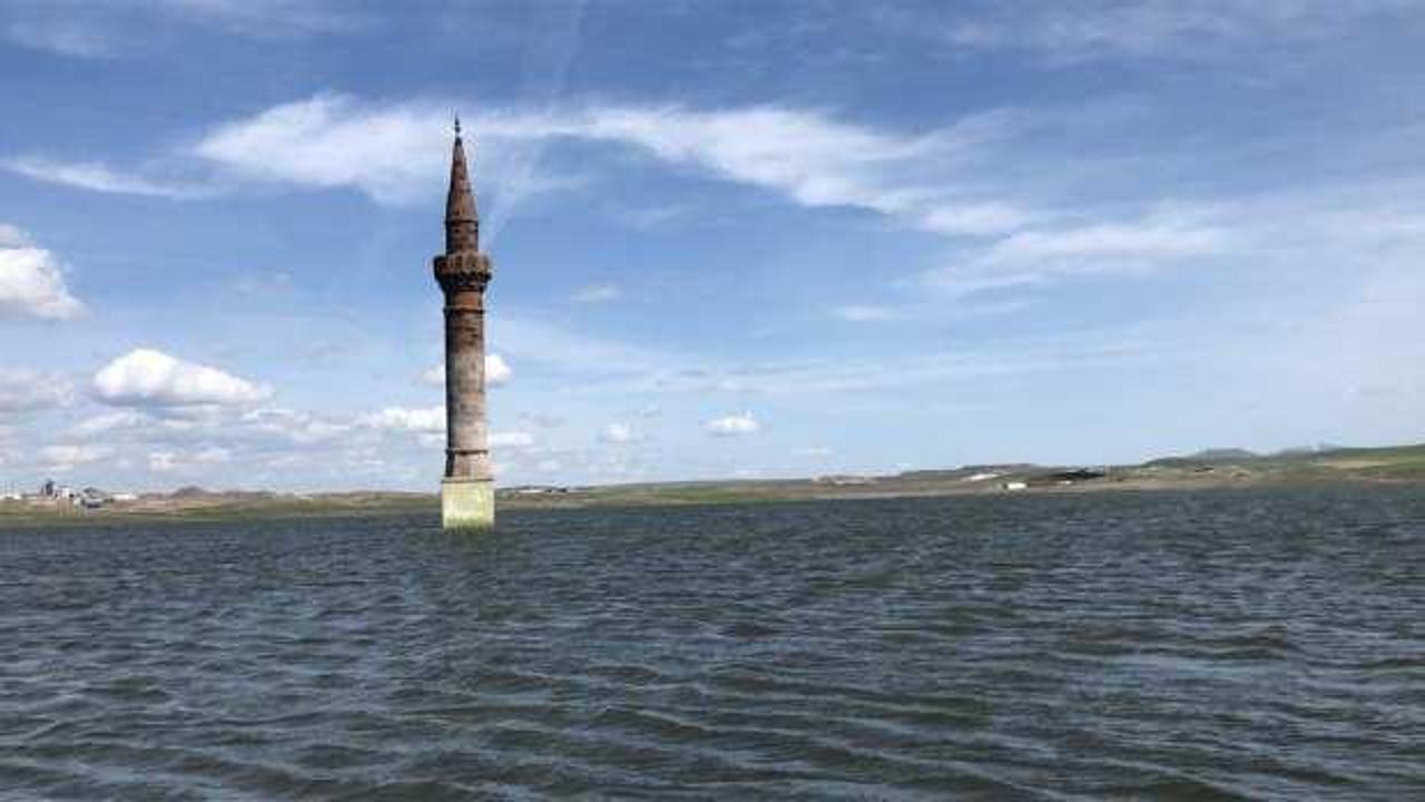 Üzerine baraj yapılan köyden geriye sadece minare kaldı
