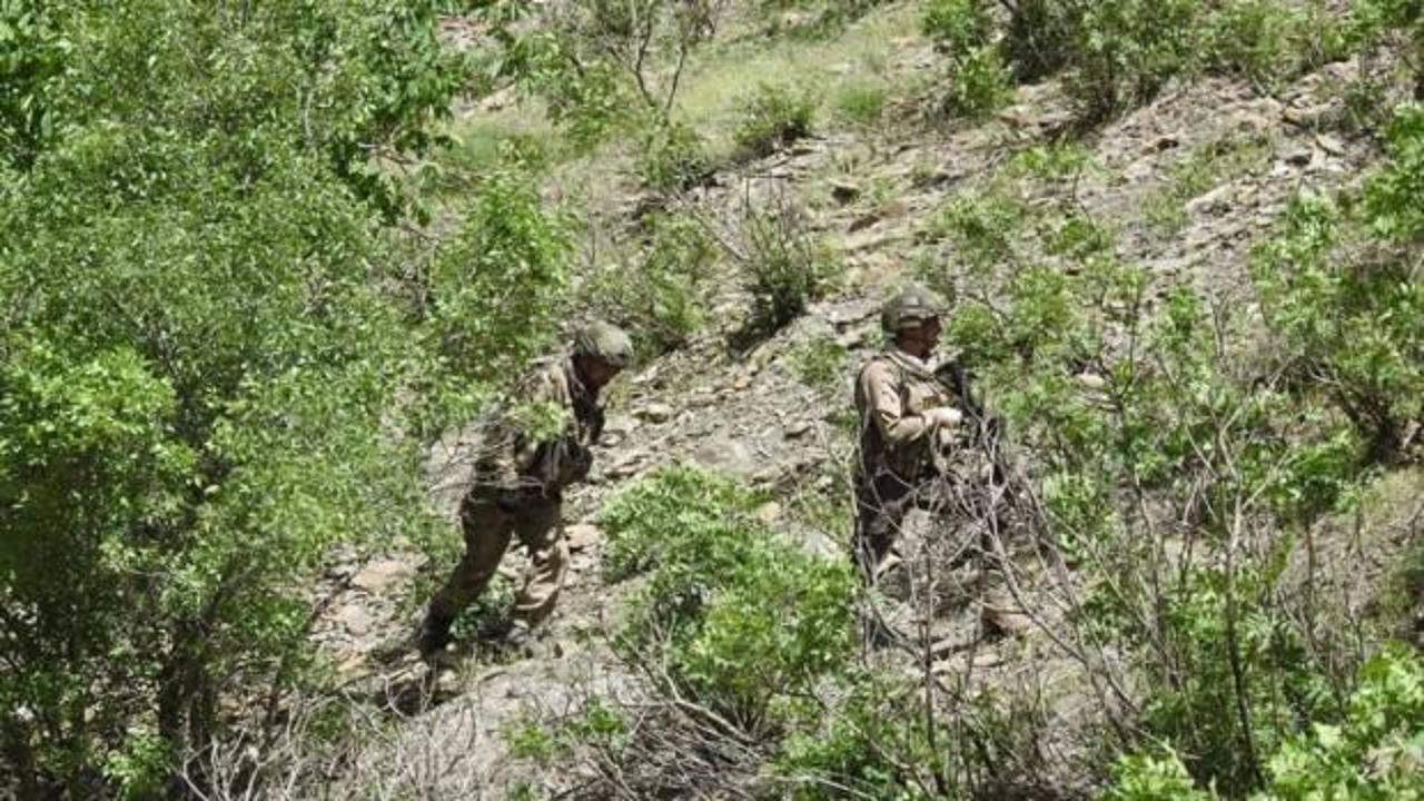 PKK'nın inlerine giriliyor: Çok sayıda silah ve mühimmat ele geçirildi