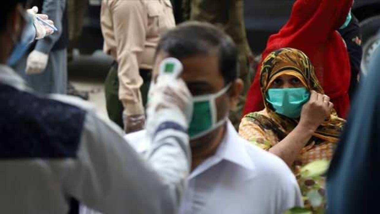 Pakistan'da koronavirüs vaka ve ölü sayısında hızlı yükseliş