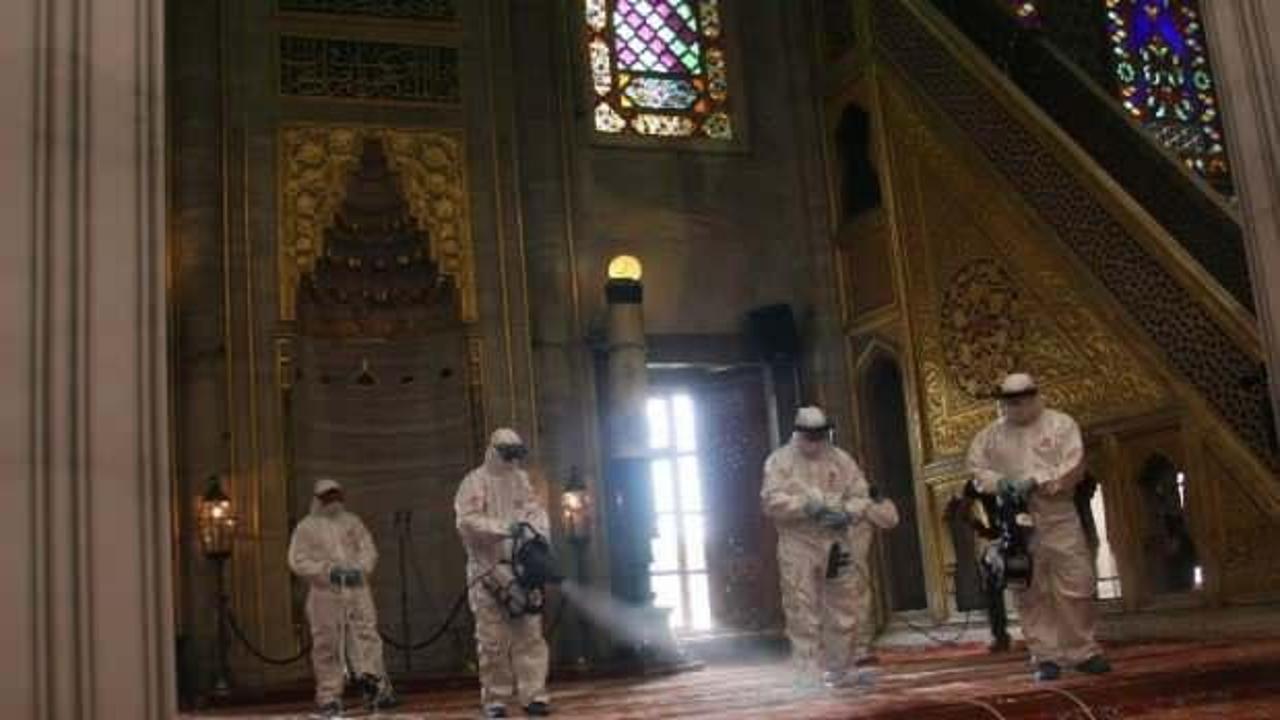Yasak kalkıyor: Sultanahmet Camii ilk cuma namazına hazırlanıyor