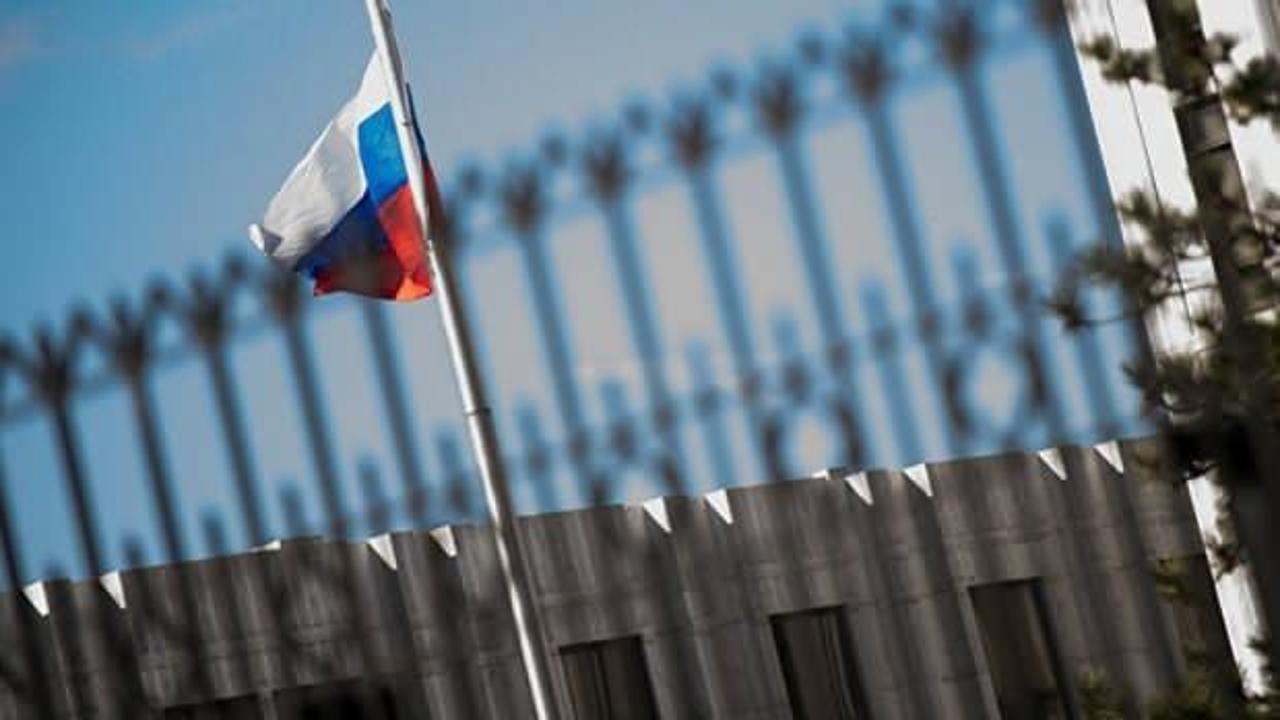 Çekya'nın iki Rus diplomatı sınır dışı etmesine Rusya'dan cevap: Provakasyon