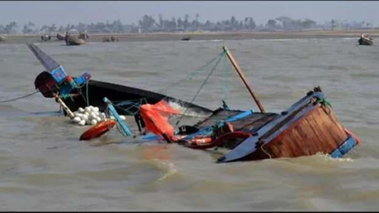 Gana'da tekne battı: 1 ölü, 24 kayıp