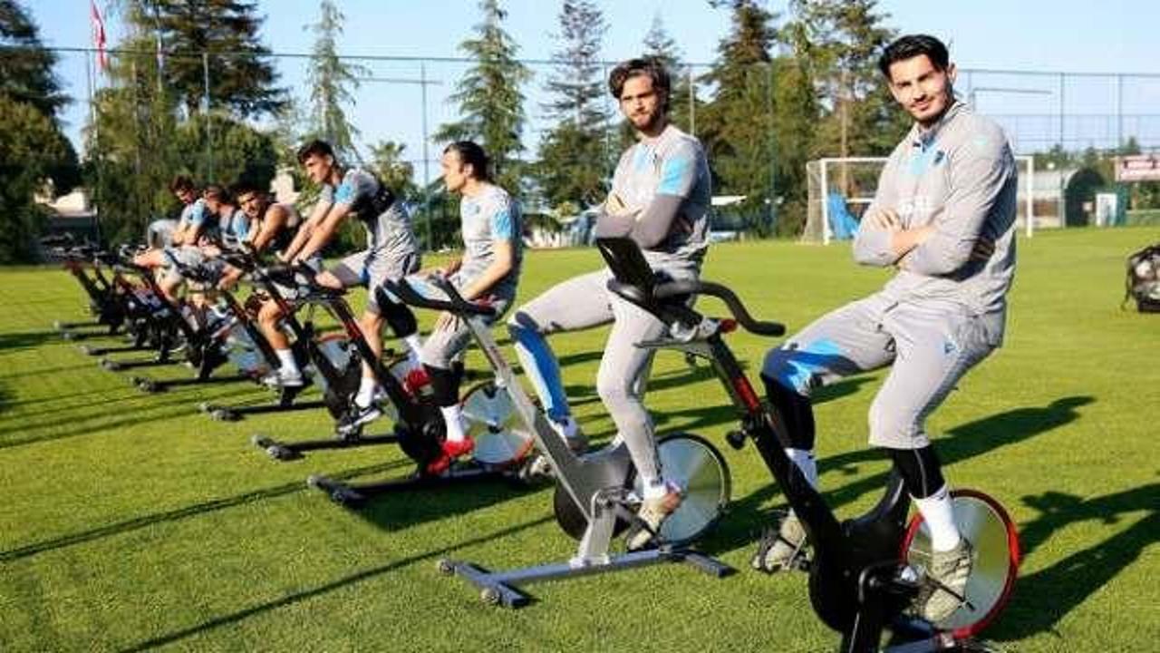Trabzonspor'da futbolcular performans testinden geçti