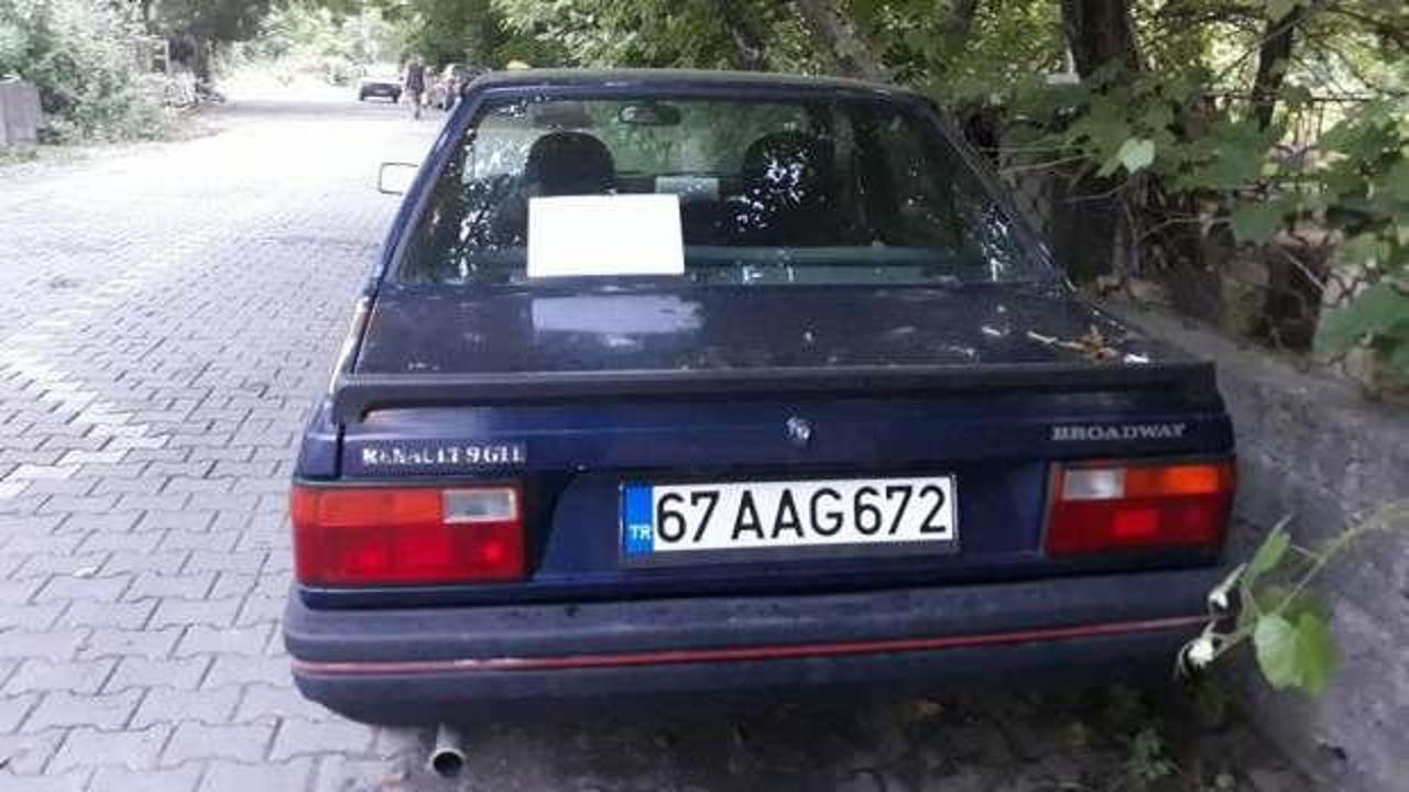 Aracını g&ouml;r&uuml;nce g&ouml;zlerine inanamadı! Satışa &ccedil;ıkarılmış