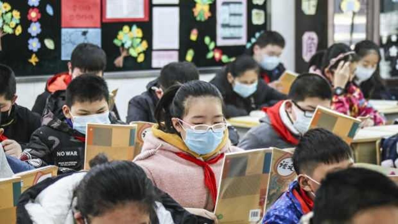 Çin'de 197 milyonu aşkın öğrenci tekrar ders başı yaptı