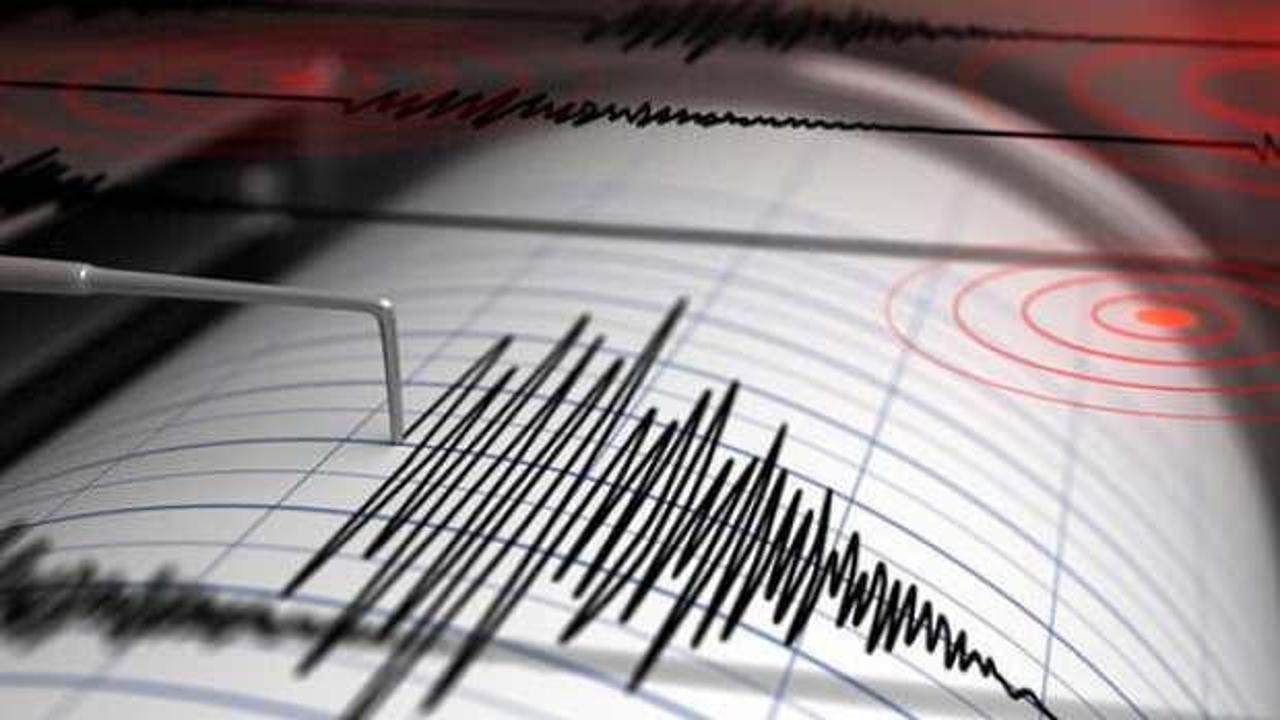 İzmir'de 3,8 büyüklüğünde deprem