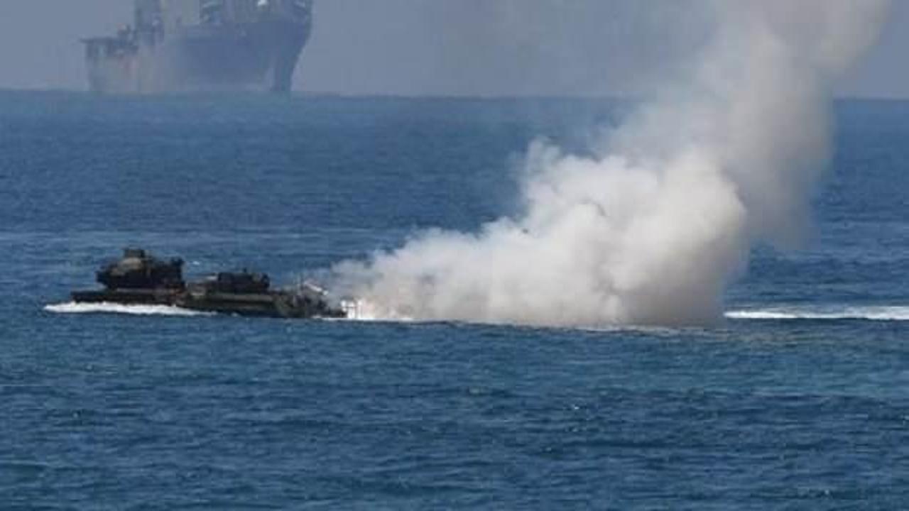Çin denizaltısı sinsice Japonya'ya yaklaşınca ortalık karıştı