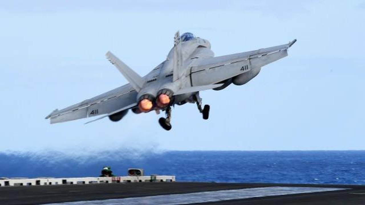 Filipin Denizi’nde ABD’ye ait savaş uçağı düştü