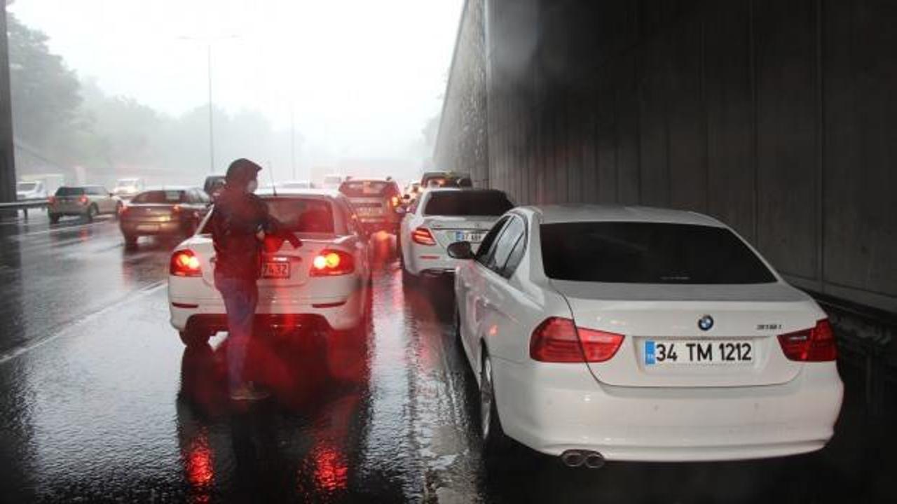 Son dakika: İstanbul'da sağanak yağış başladı