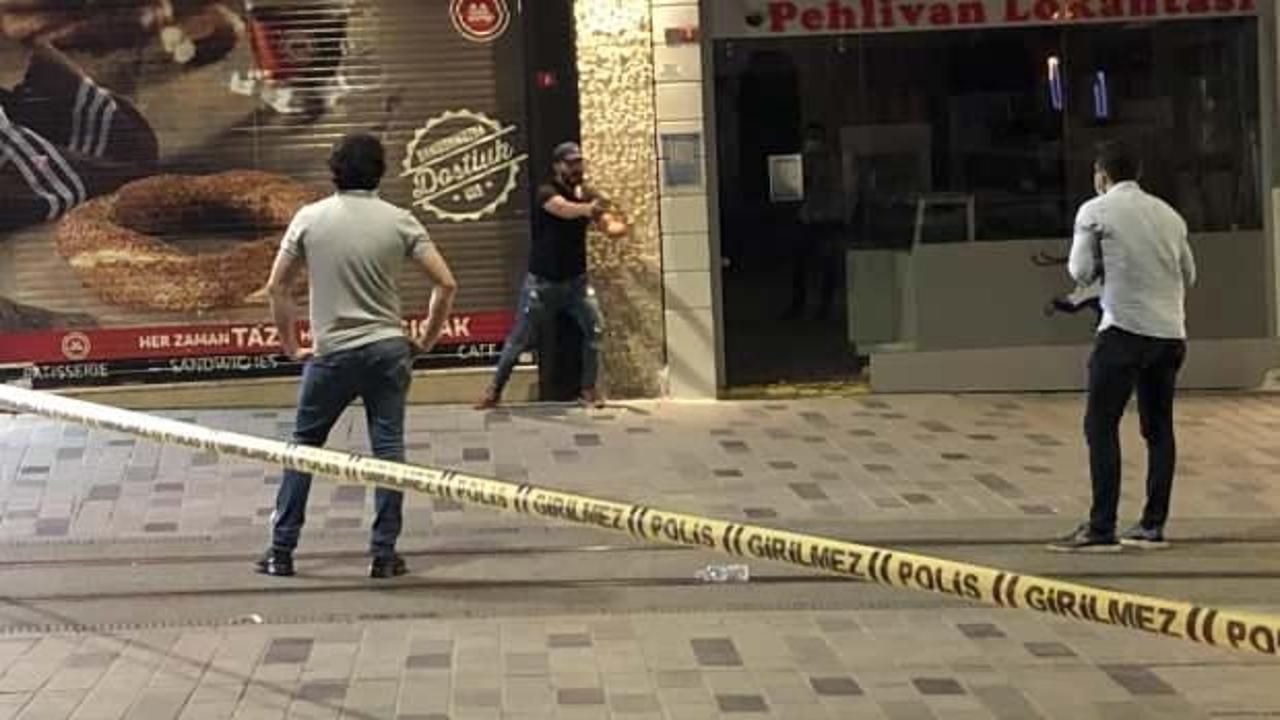 İstiklal Caddesinde cinnet: Polis caddeyi kapattı!