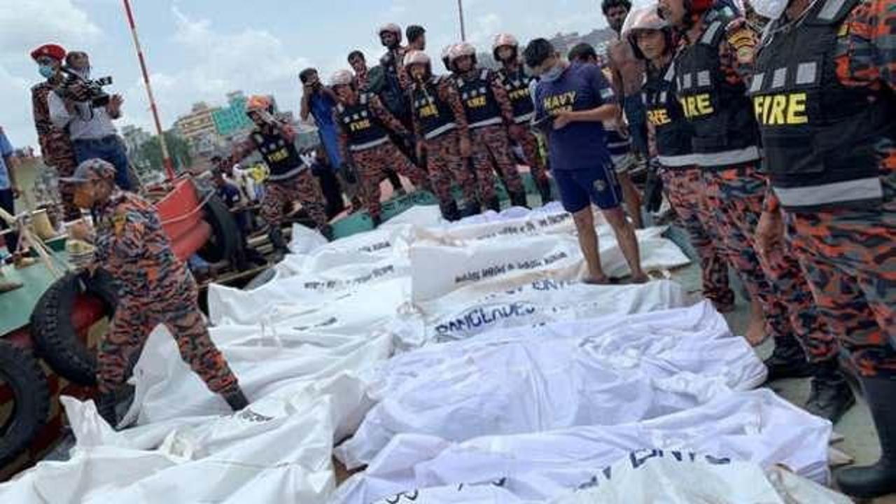 Bangladeş'te feribot faciası! Cesetler peşi sıra dizildi