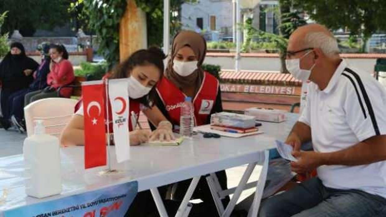 Koronavirüsten dolayı kurbanlarını Türk Kızılayı'na bağışlıyorlar