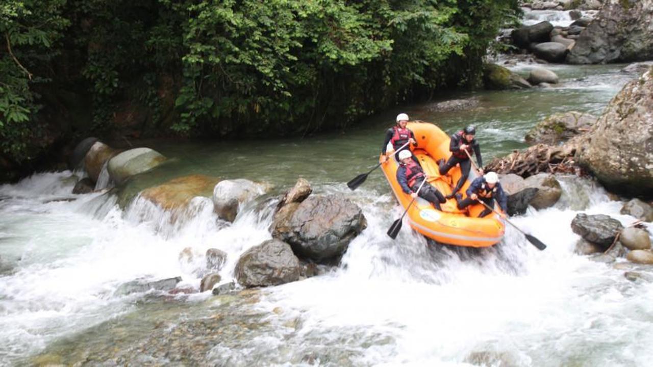 Türkiye'nin en yeni rafting parkuru: Tunca Vadisi