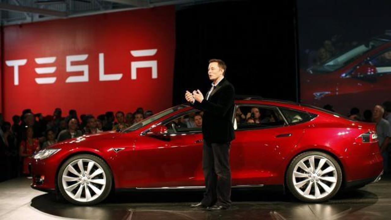 Elon Musk'tan heyecanlandıran Tesla açıklaması!