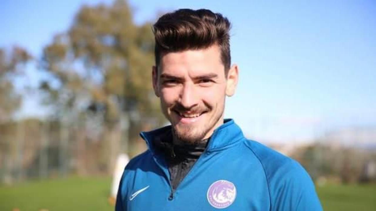 Trabzonspor ve Başakşehir'in transfer yarışı! Resmi açıklama...