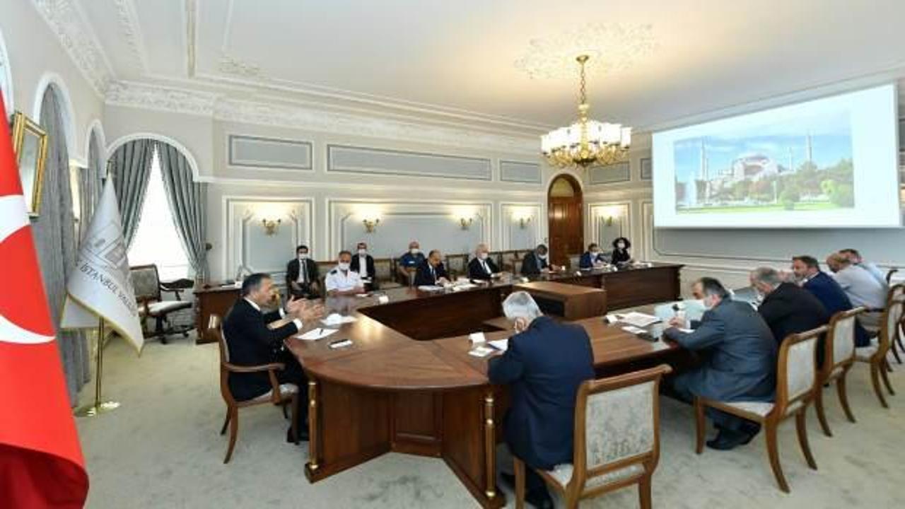 İstanbul Valisi Yerlikaya'dan Ayasofya toplantısı