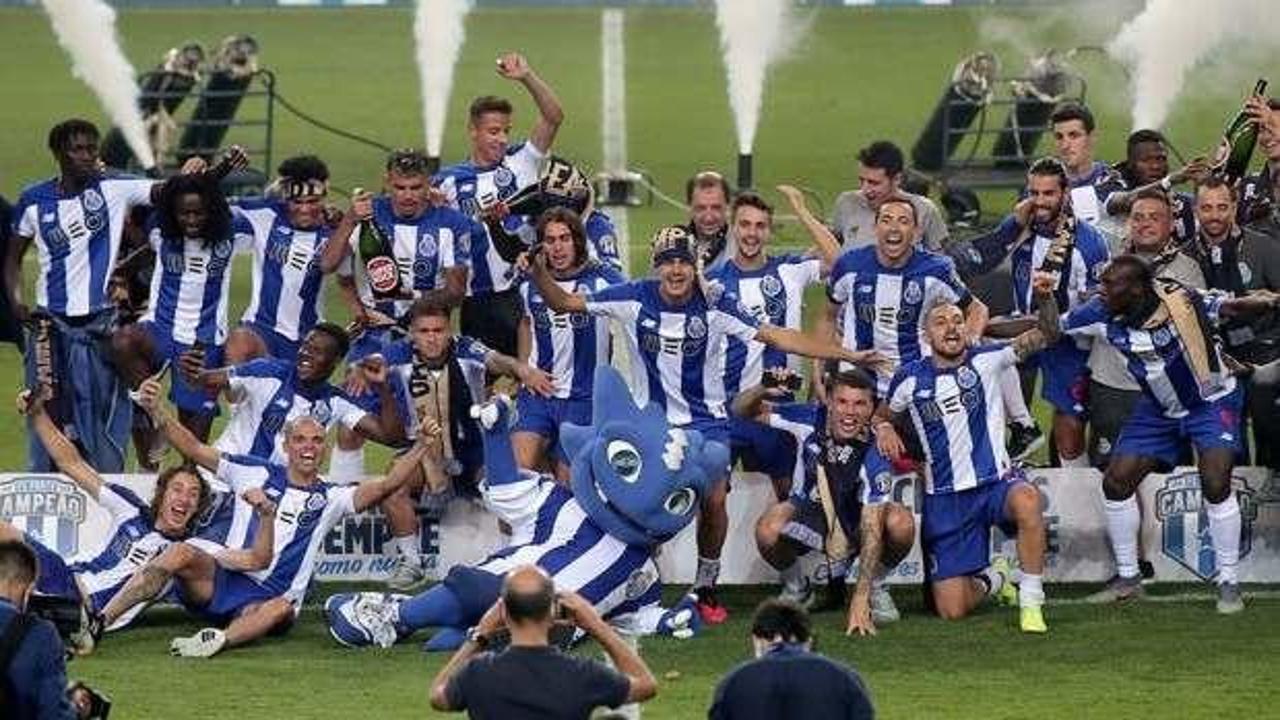 Porto  29. kez şampiyon!