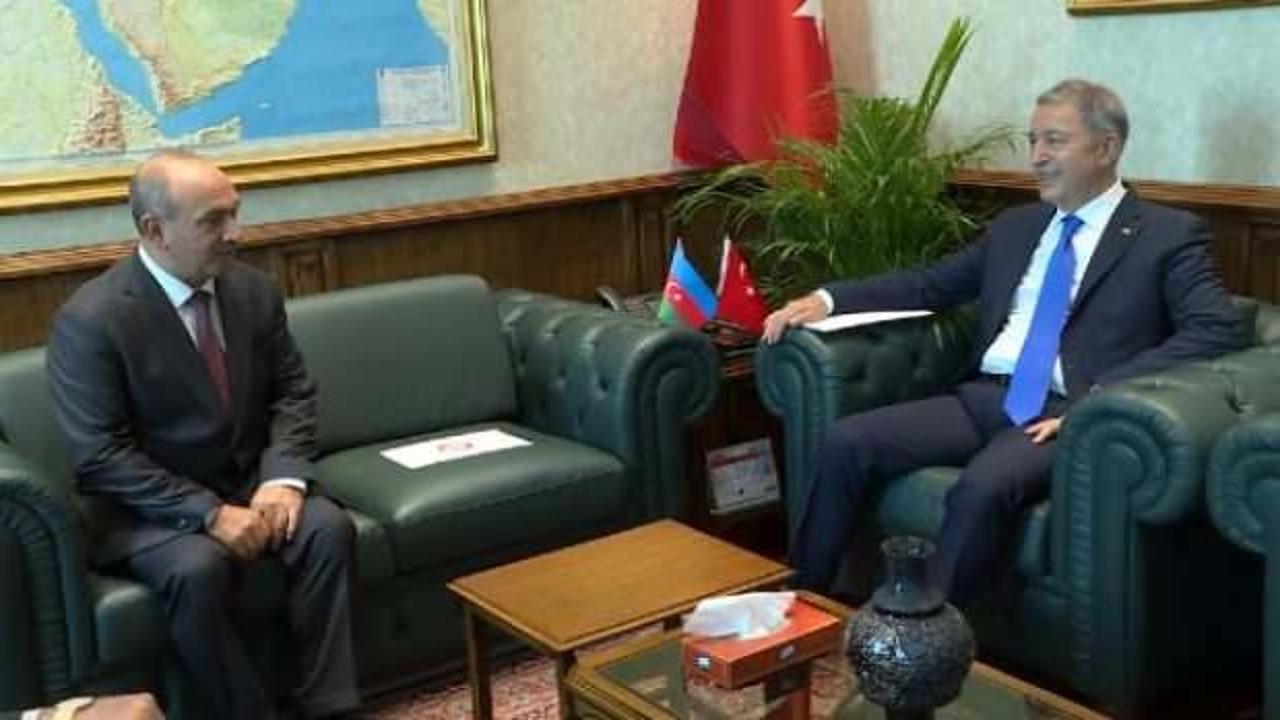 Bakan Akar'dan çok önemli görüşme! Azerbaycan için net mesaj