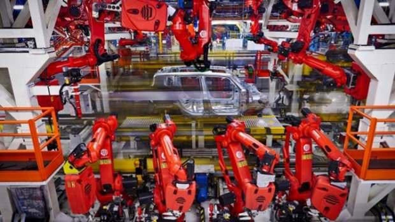 Çin’in otomobil üretimi ilk yarıda düştü