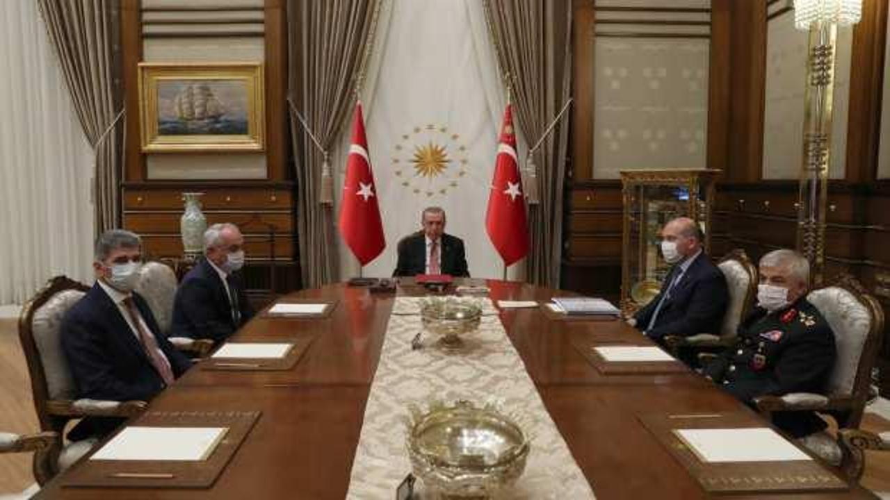Başkan Erdoğan, İçişleri Bakanı Soylu ve beraberindekileri kabul etti