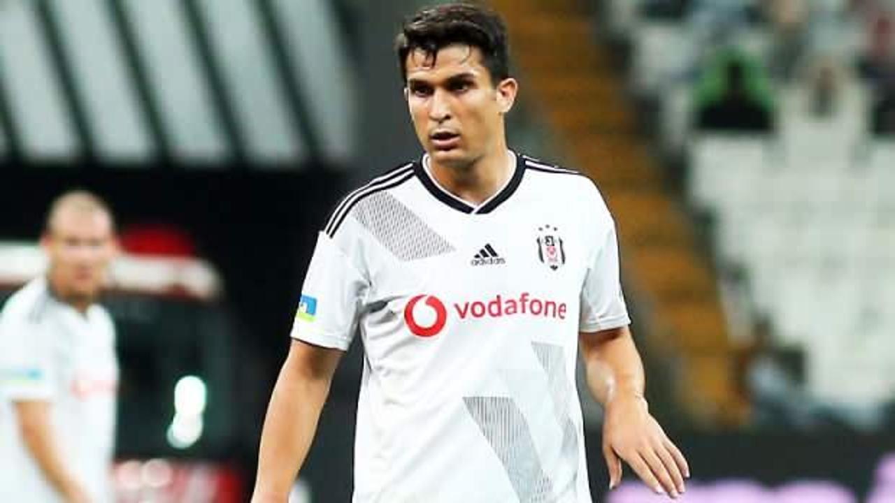 Beşiktaş'ta Necip Uysal'ın sözleşmesi 3 yıl uzatıldı!