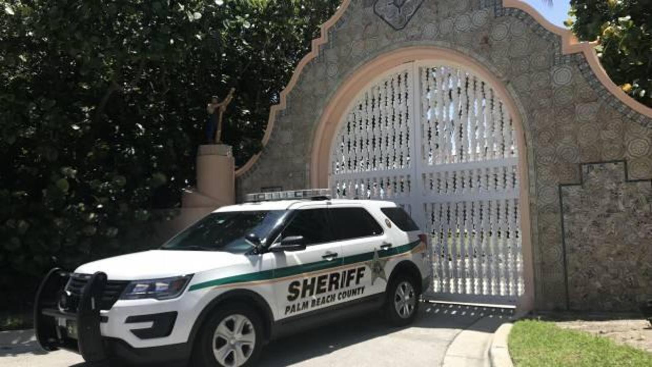 Trump'ın Mar-a-Lago'daki malikanesine Kalaşnikof'la girdiler