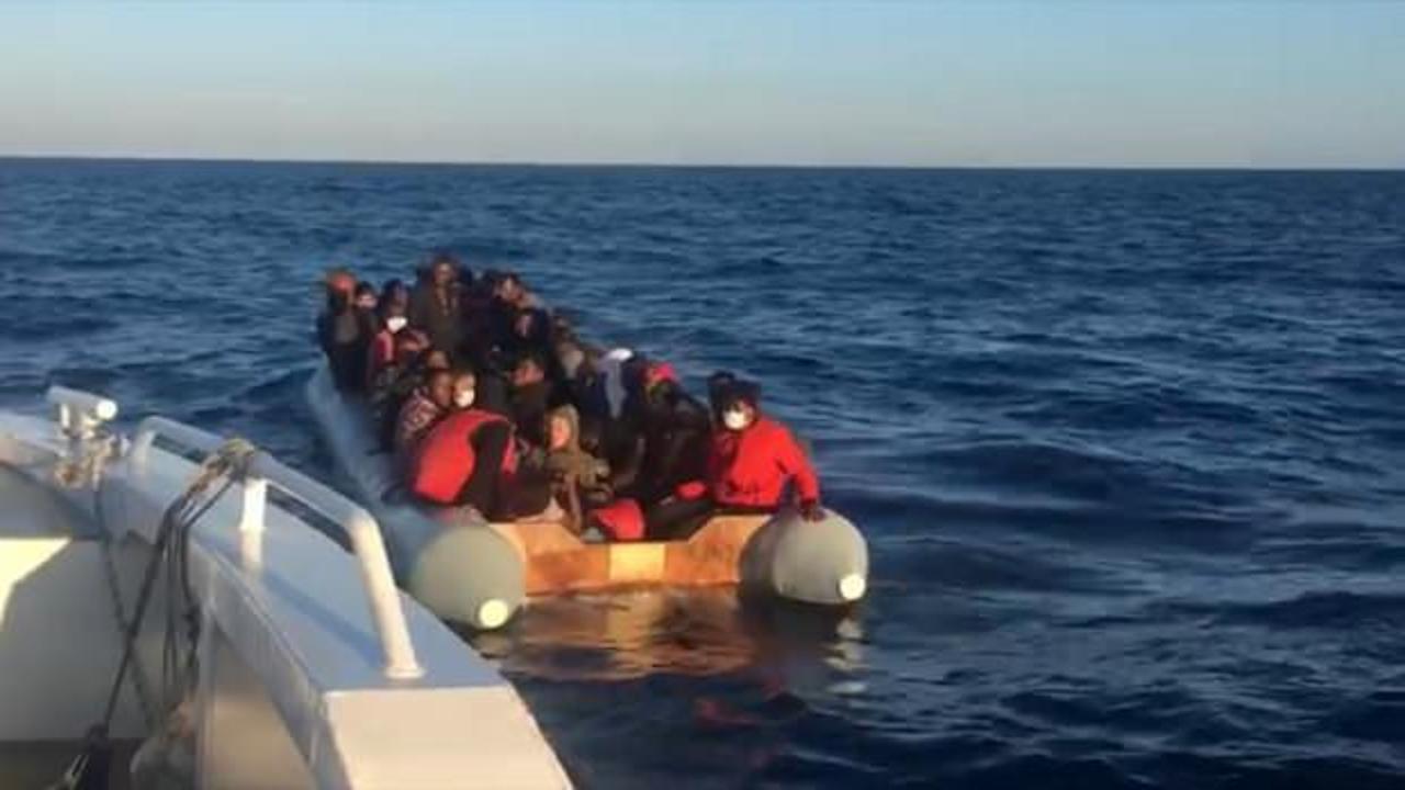 Yunan'ın ölüme terk ettiği 44 sığınmacı kurtarıldı