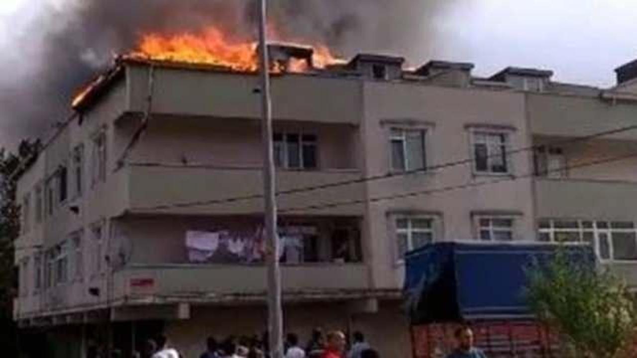 Arnavutk&ouml;y&rsquo;de terasta mangal yangın &ccedil;ıkardı!