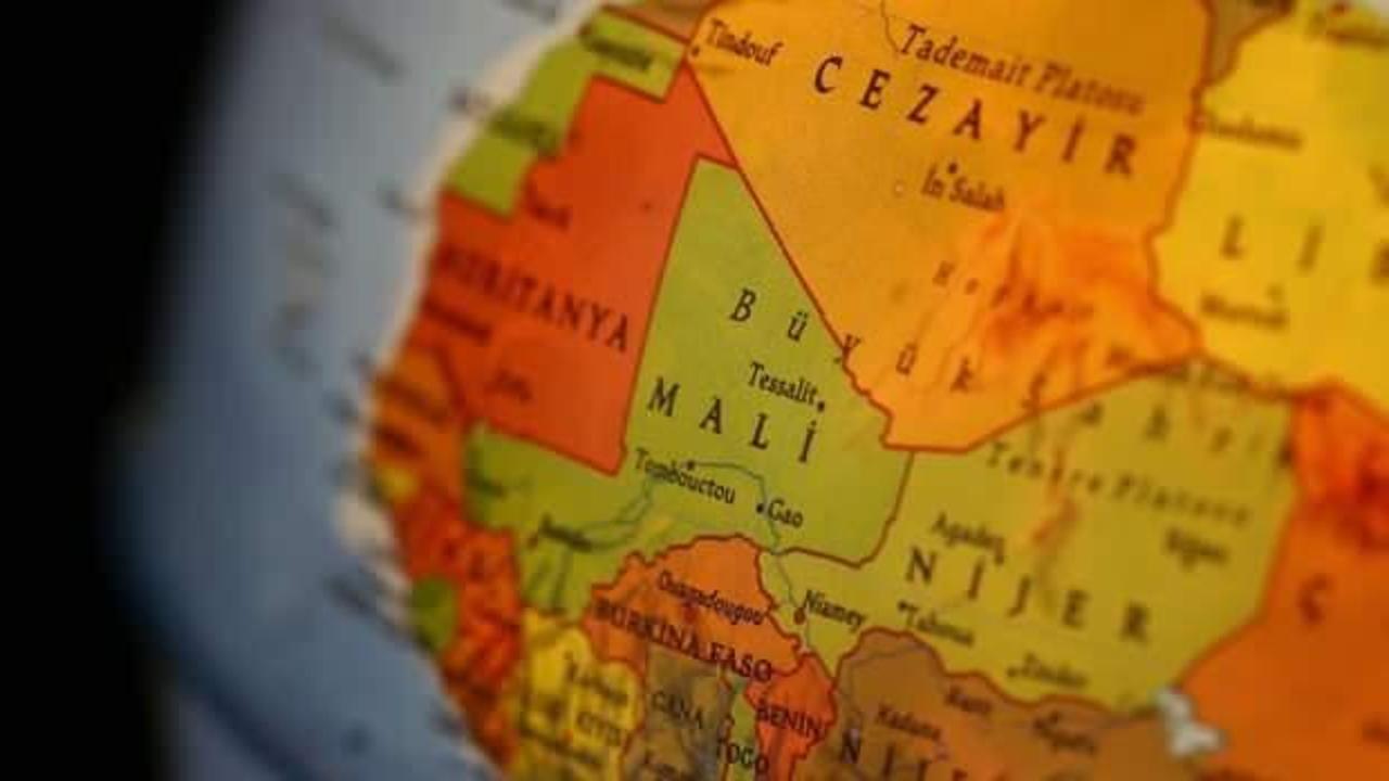 Cezayir: BAE-İsrail anlaşması bir ihanettir