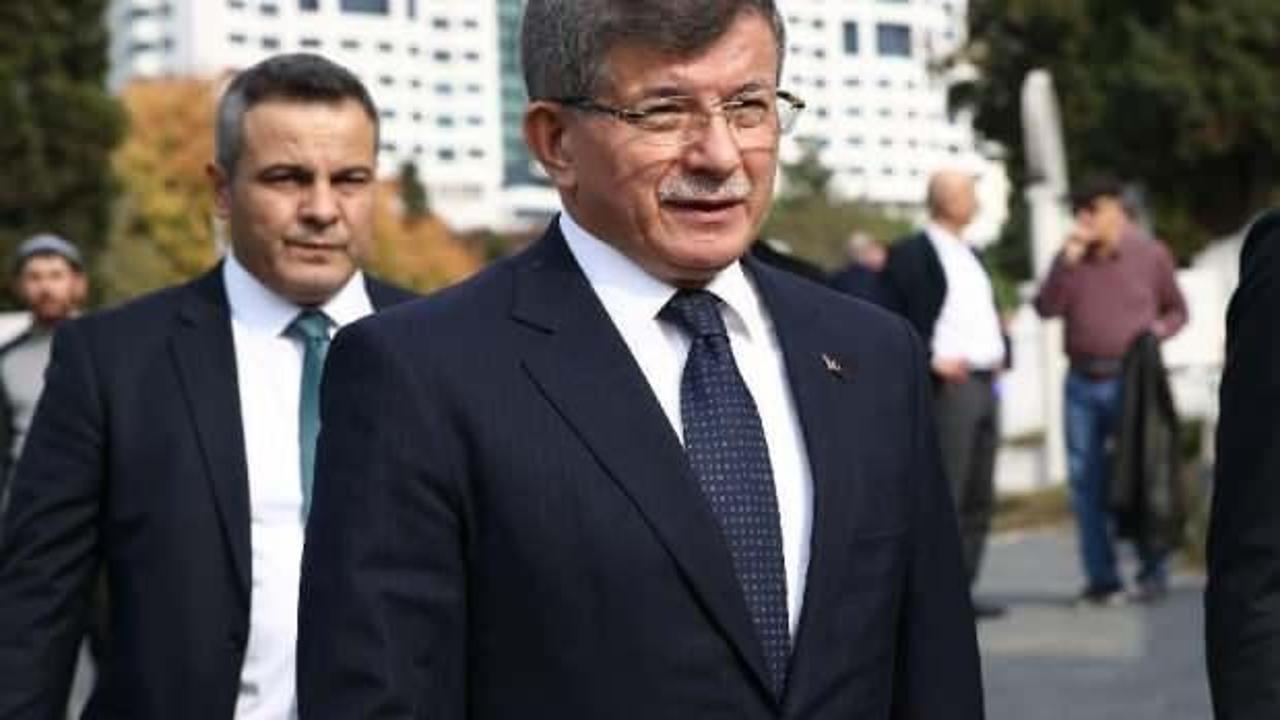 Davutoğlu'nun partisinde HDP depremi