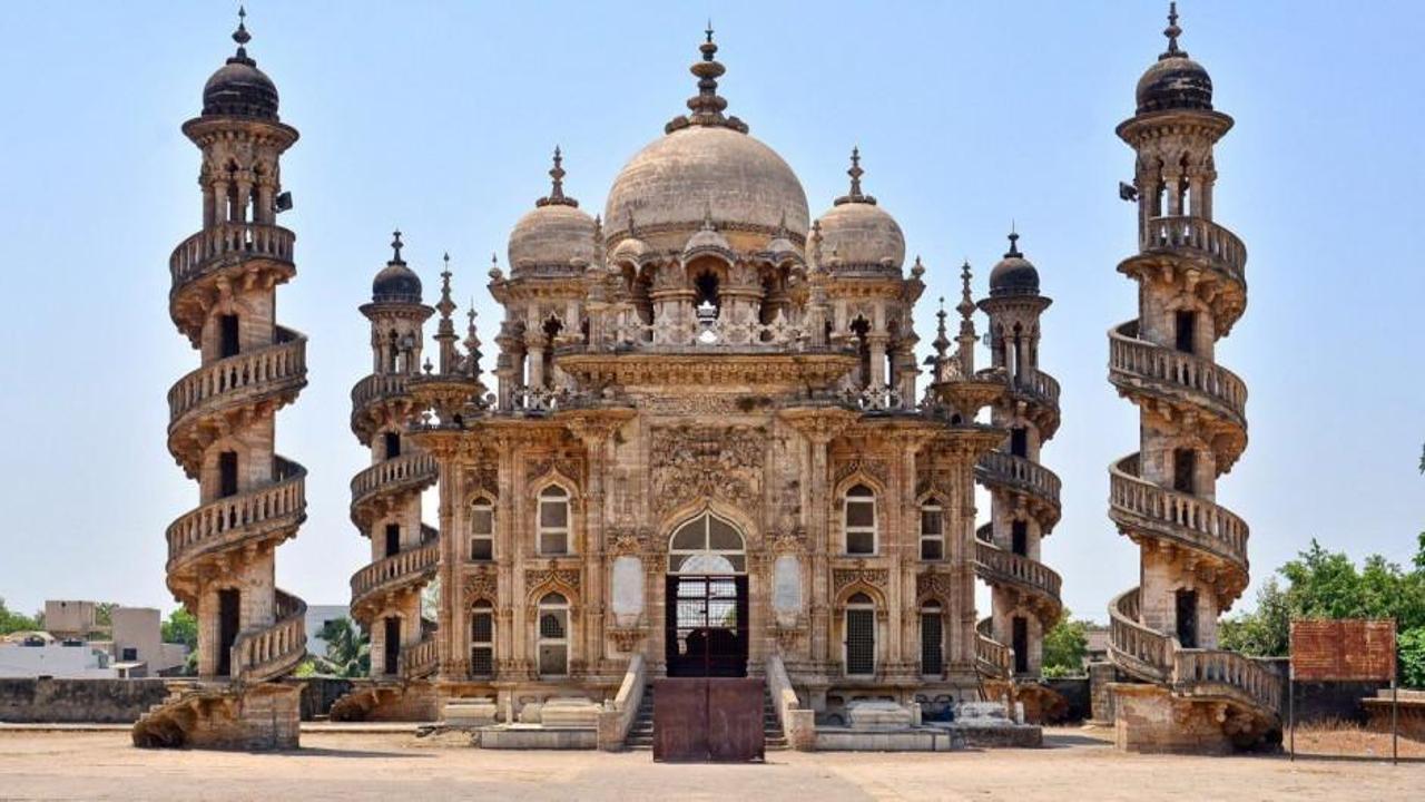 Dünyanın en ilginç mimariye sahip camileri