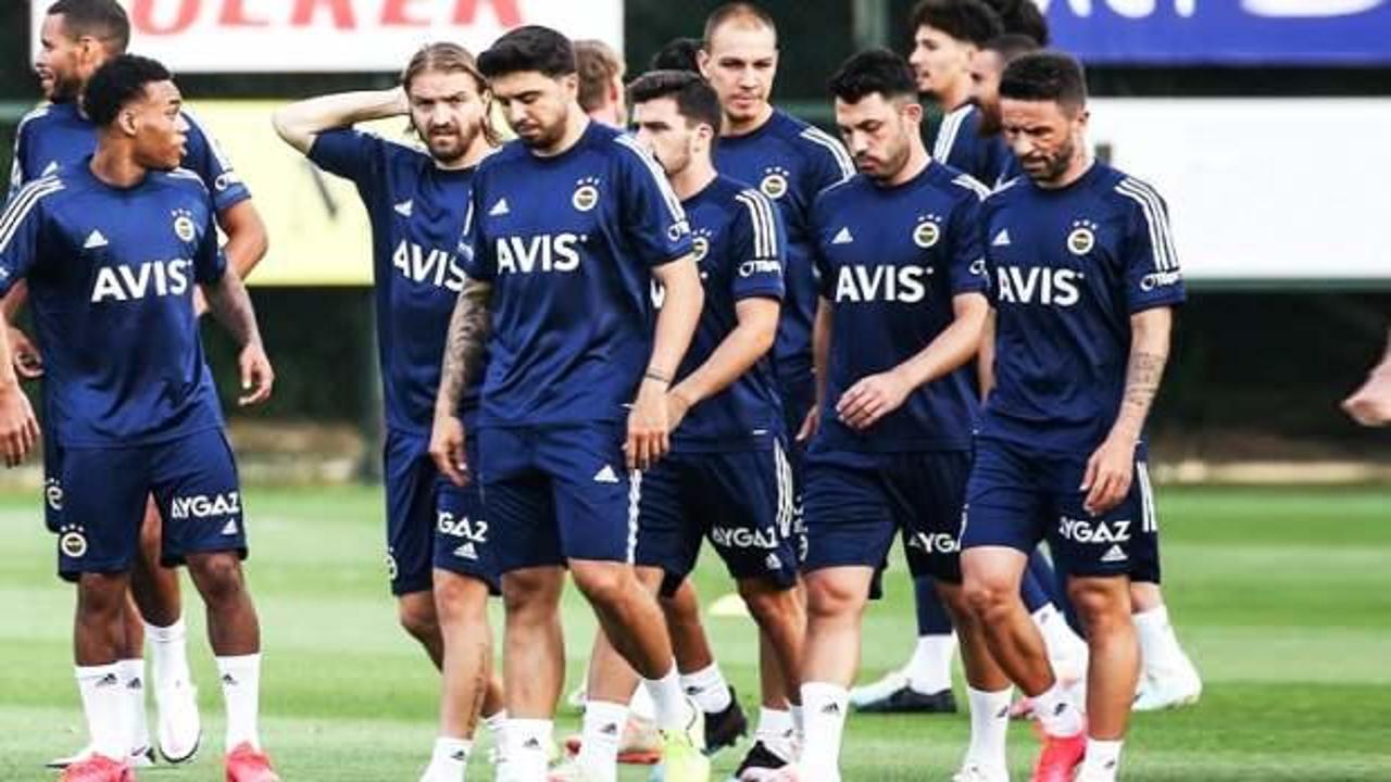 Fenerbahçe'de yeni kaptan Gökhan Gönül