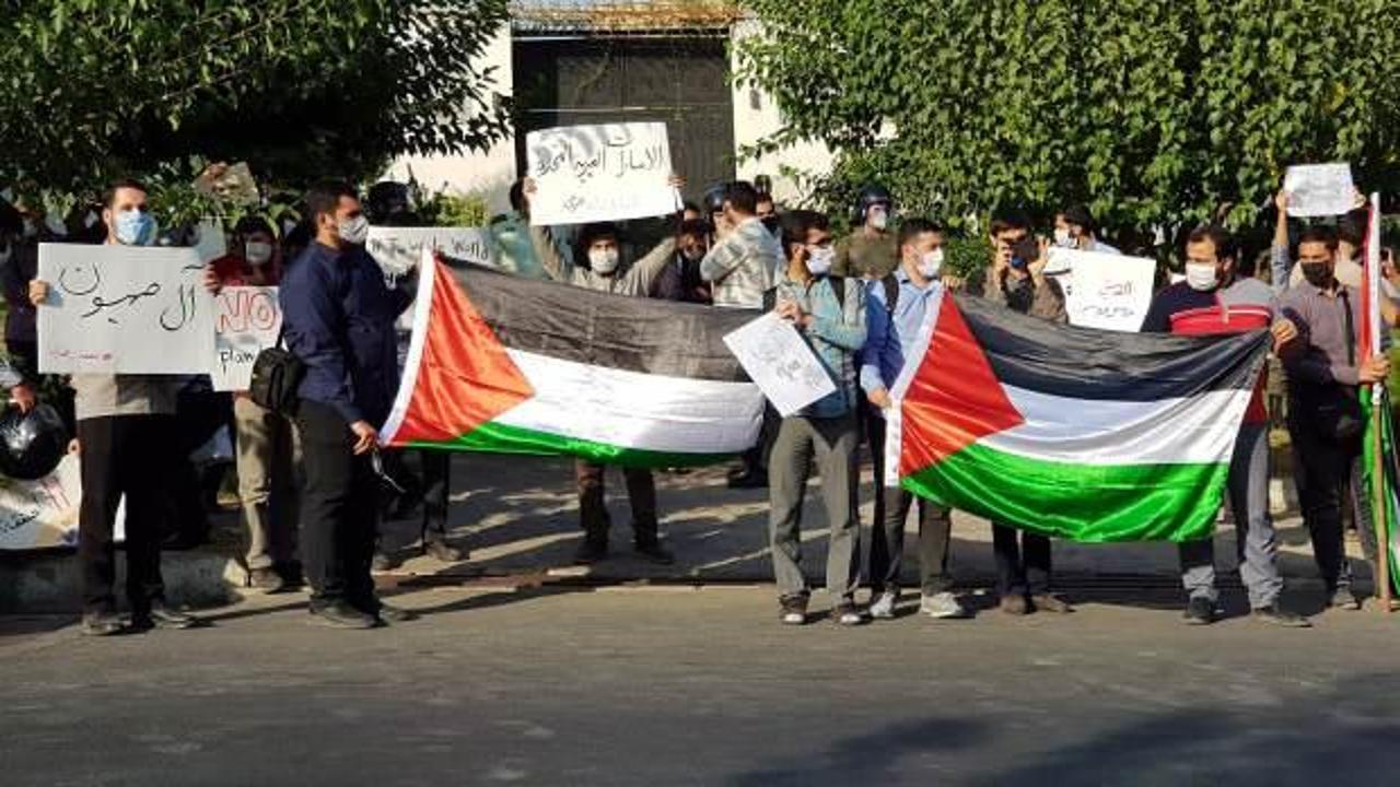 İran’da İsrail ile normalleşme kararı alan BAE protesto edildi