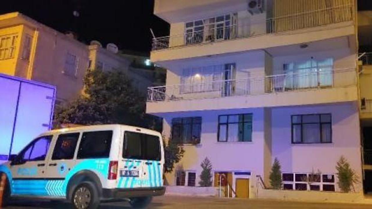 Akşam yemeğine g&ouml;t&uuml;rd&uuml;ğ&uuml; annesini &ouml;l&uuml; buldu