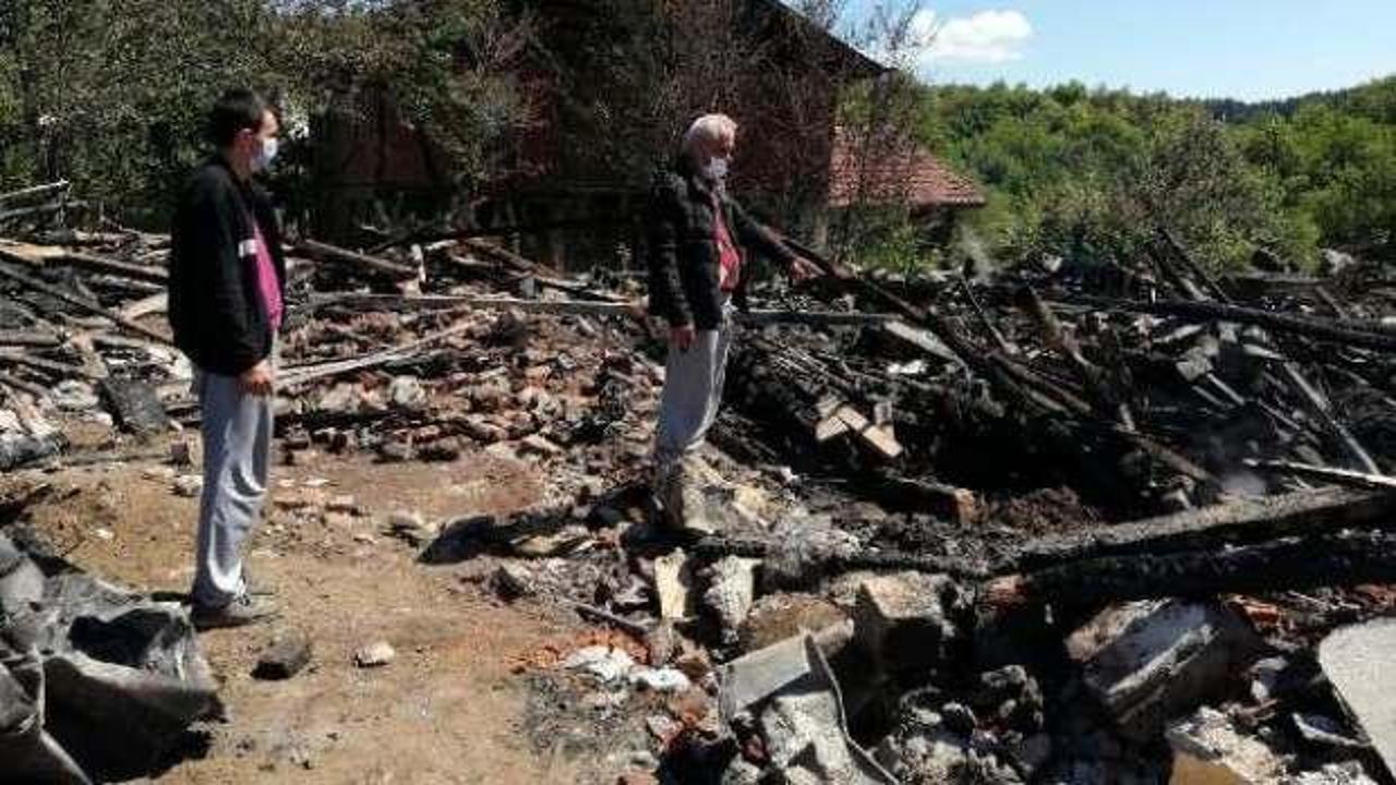 Bolu'da yangın: Alevlerin arasında kalan felçli adam hayatını kaybetti