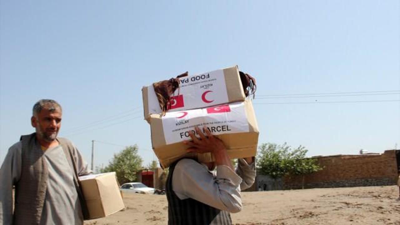 Afganistan'daki selzedelerin yardımına Türk Kızılayı yetişti