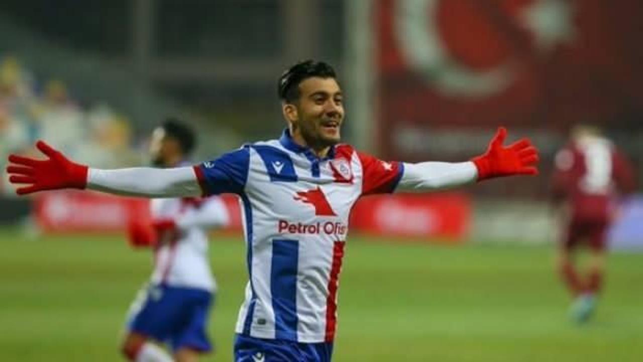 Beşiktaş'ın yeni transferi Atakan Üner, İstanbul'a geldi