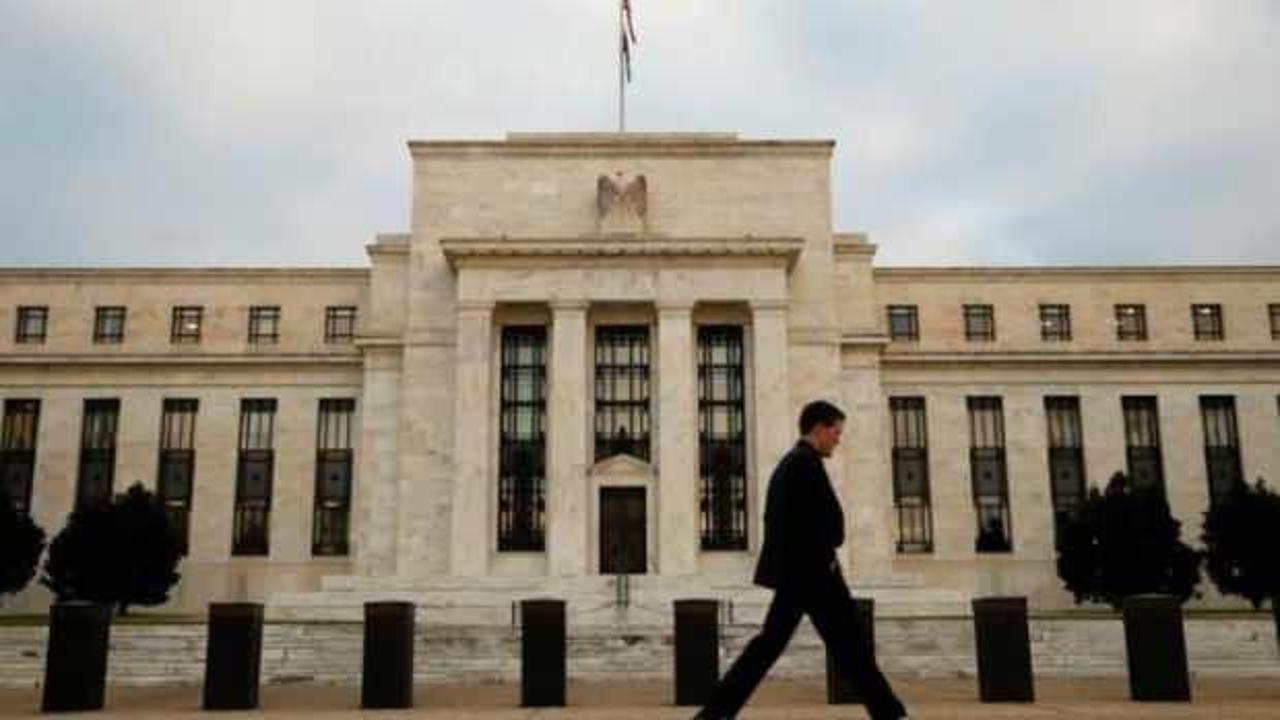 Fed'in politika değişikliği düşük faiz oranlarının sinyalcisi