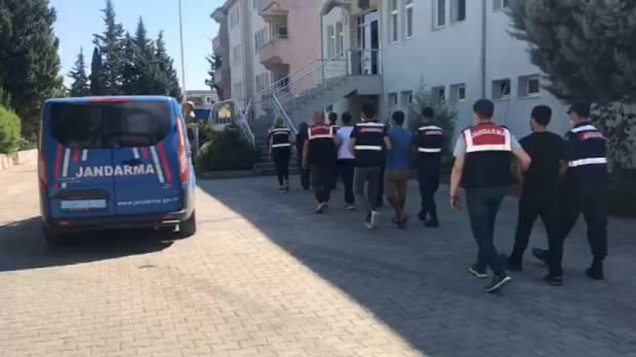 İzmir'de terör operasyonu: 4 gözaltı 