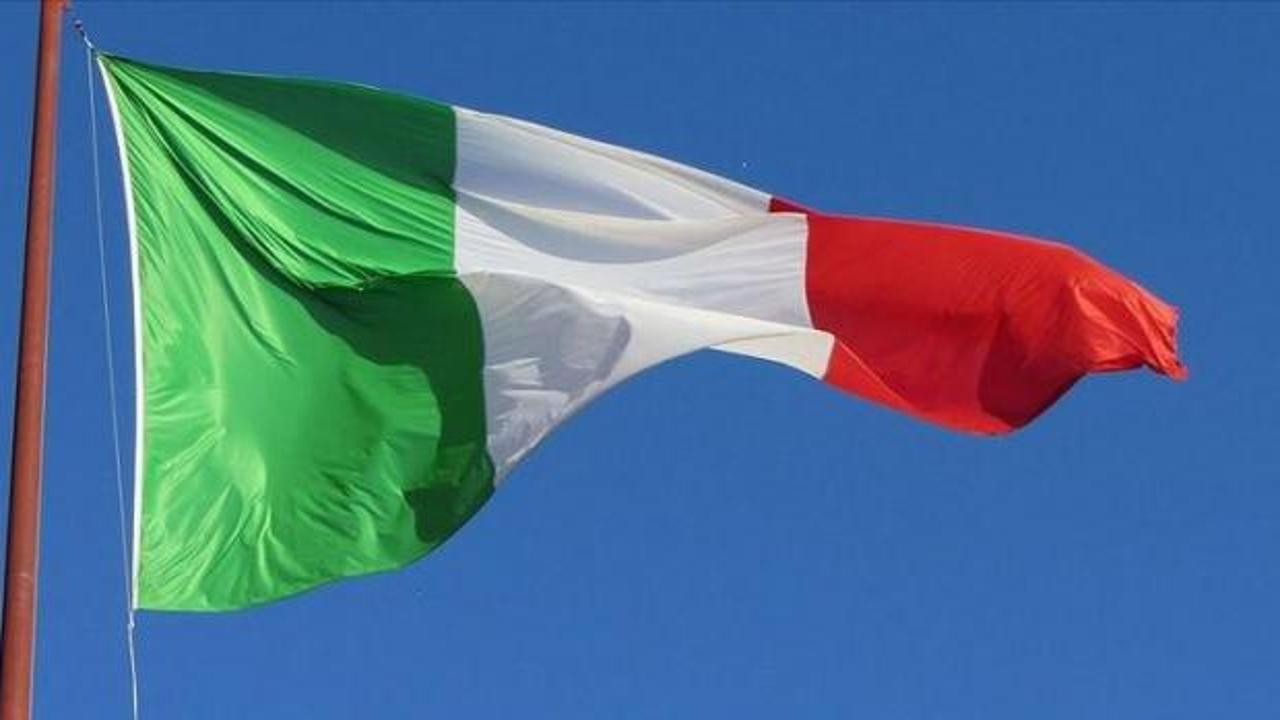 İtalya'da ekonomi beklenenden fazla küçüldü