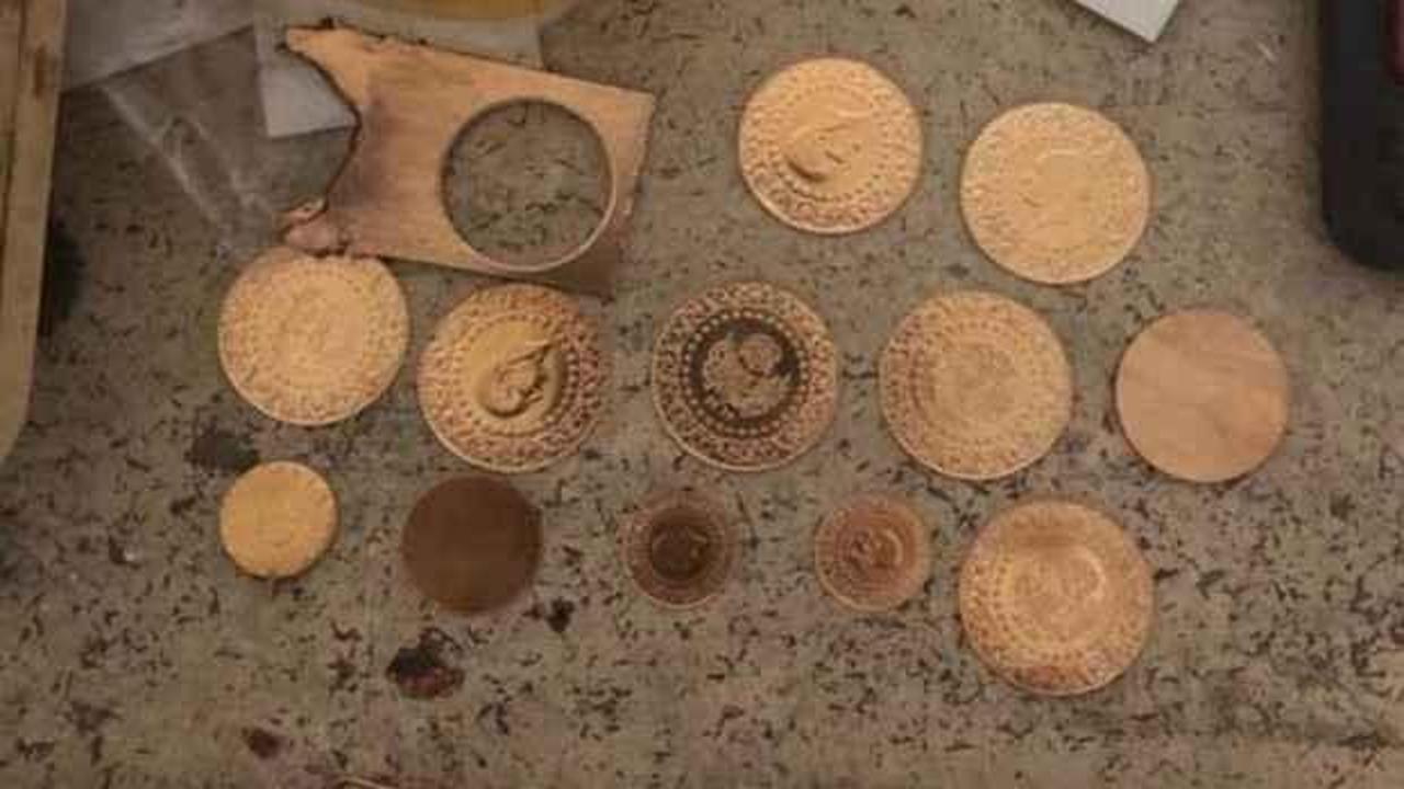 Kuyumcu at&ouml;lyesinde sahte altın &uuml;rettiler!