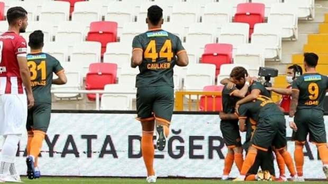 Alanyaspor, Sivas'ta 2 golle kazandı!