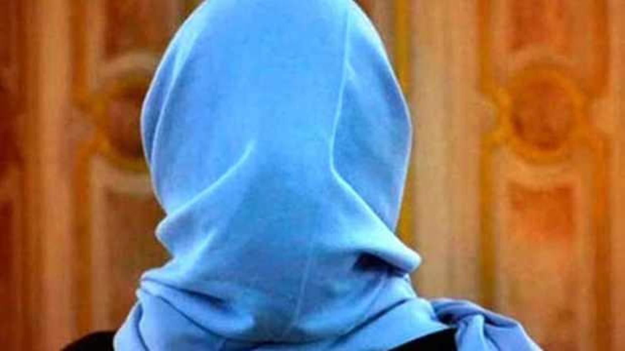 Başörtüsü nedeniyle davasına bakmadığı Müslüman kadından 5 yıl sonra özür diledi