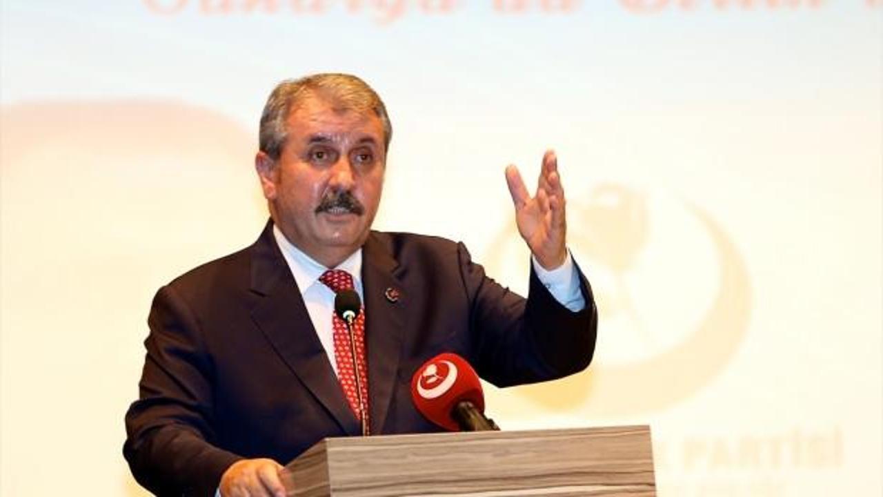 Destici: Ey Arap ligi, sen &ouml;nce ABD'ye desene '&Ccedil;ek askerlerini İslam topraklarından' diye