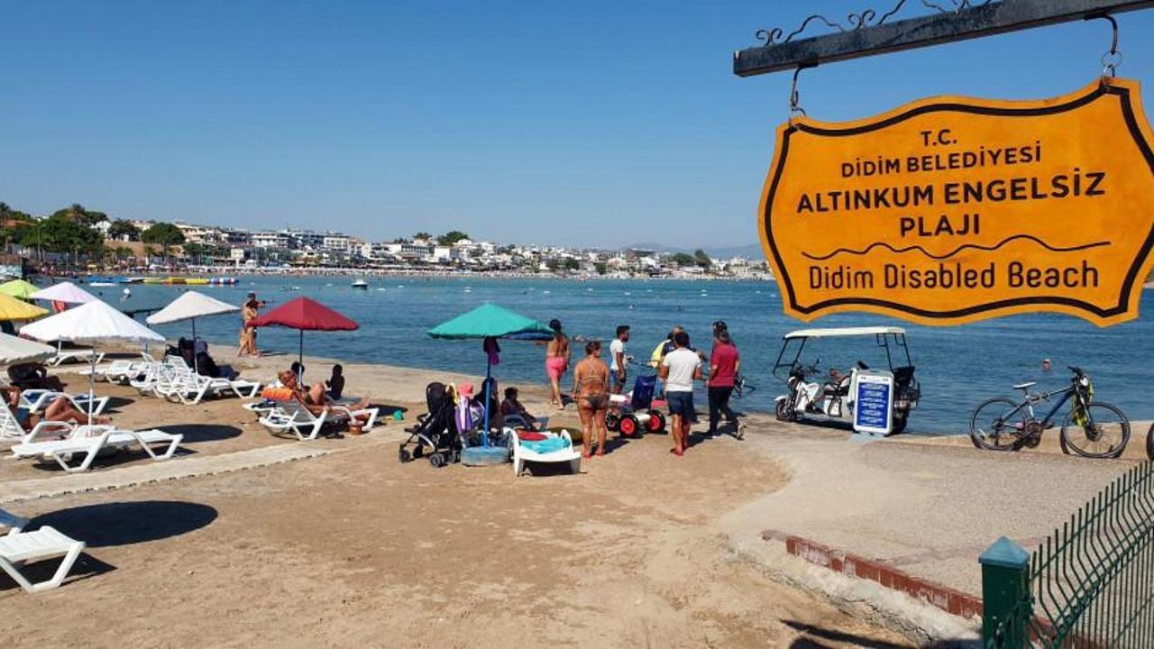 "Engelsiz Plaj" dünyanın dört bir yanından misafirlerini ağırlıyor