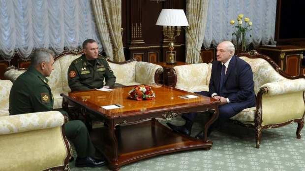 Belarus lideri Lukaşenko: Putin'den yeni silahlar istedim