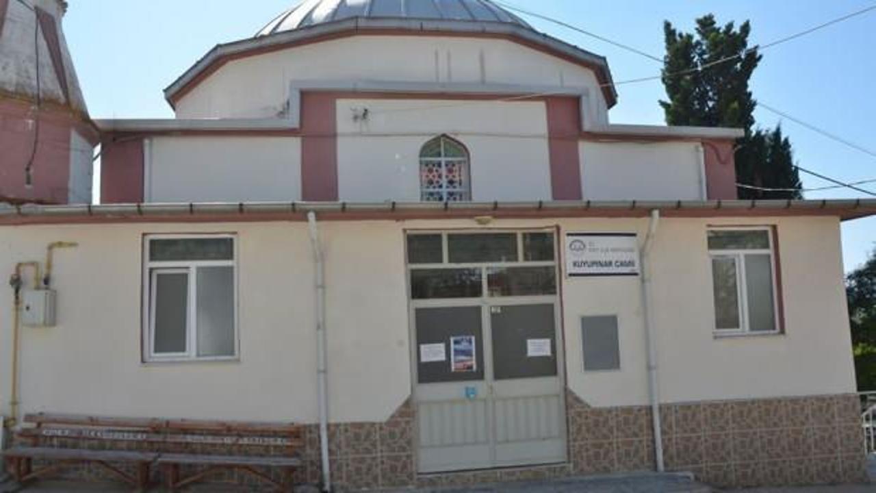 İmam korona oldu, cemaat karantinaya alındı