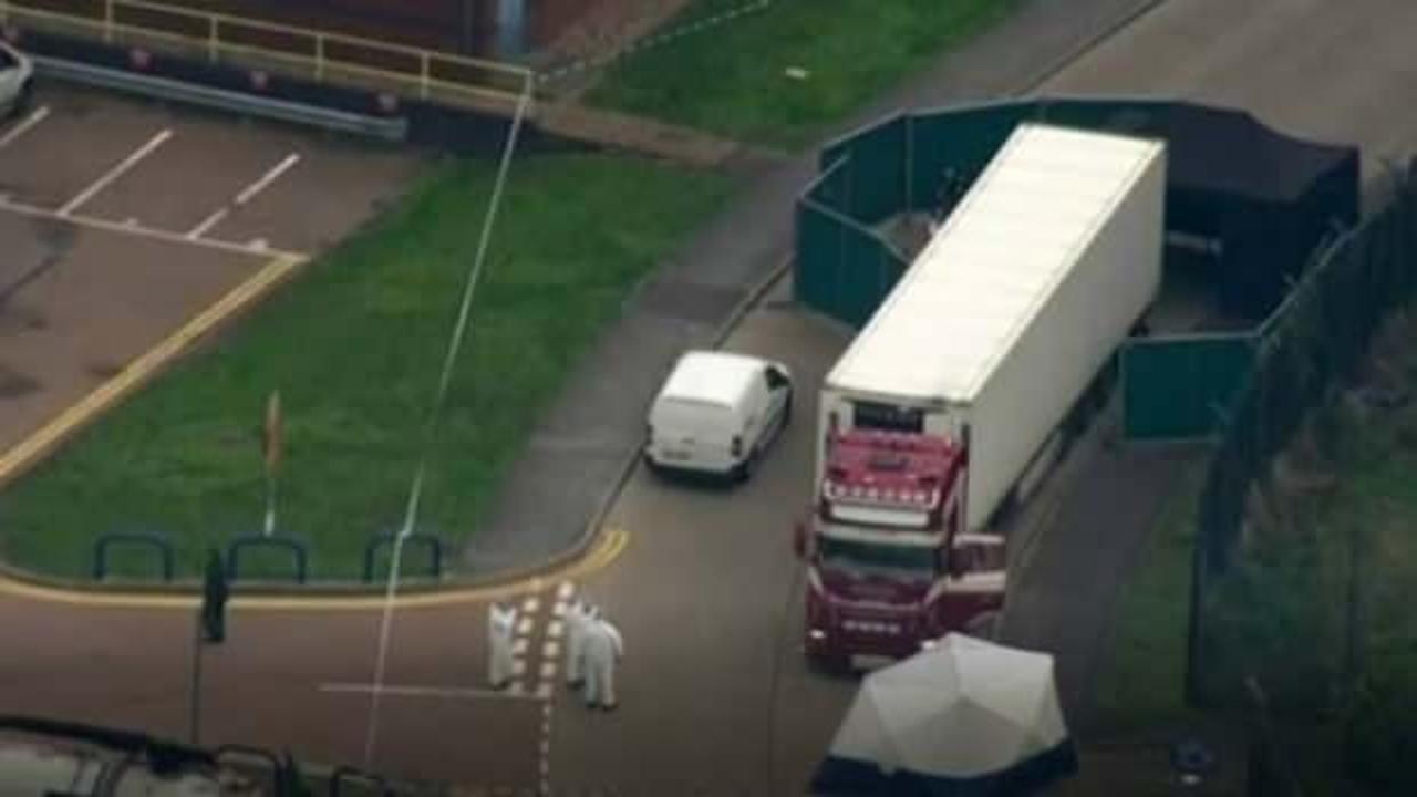 İngiltere'de bir tırda bulunan cesetlerle bağlantılı 4 kişiye hapis cezası